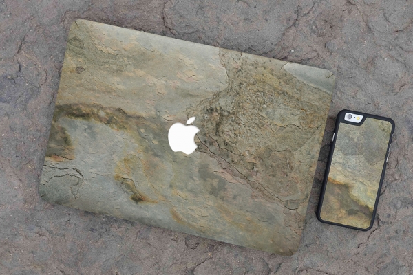 本物の「石」を使った、ハイクオリティなMacBook ＆ スマートフォンカバー